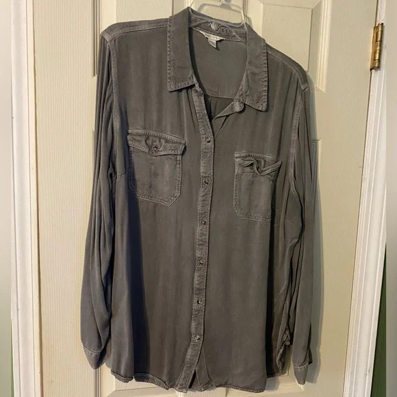 Cato Gray Button-Up long sleeve Shirt 100% rayon size XL 18 - Picture 1 of 7